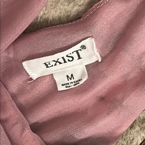 Exist Pink Floral Romper with Halter Neckline & Pockets, size M - Picture 3 of 5